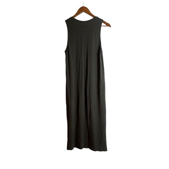 3 for $30! H&M basic green midi dress - Picture 8 of 8